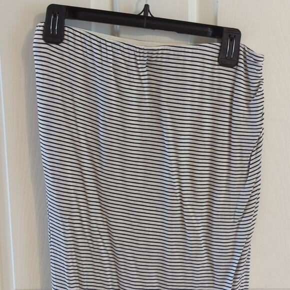 EUC Max Studio Wrap Skirt, L - Picture 2 of 8